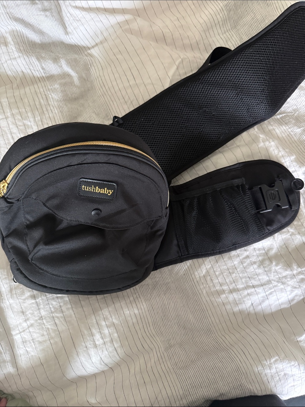 tushbaby Black Baby Waist Pack — Hands-Free Diapering Organizer